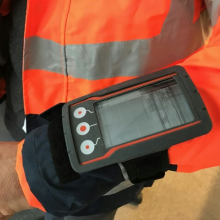 Air Liquide, Bouygues Construction, CEA et SUEZ développent les premiers équipements connectés pour améliorer la sécurité de leurs opérateurs