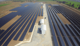 4 fermes solaires à Ayutthaya, à 100km au nord de Bangkok (Thaïlande)