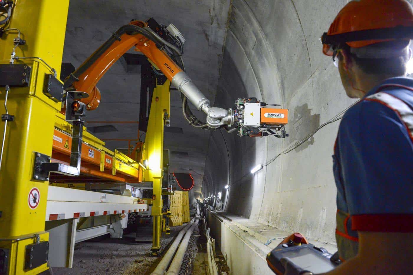 un robot dans un tunnel