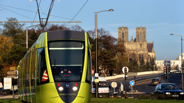 Tramway de Reims