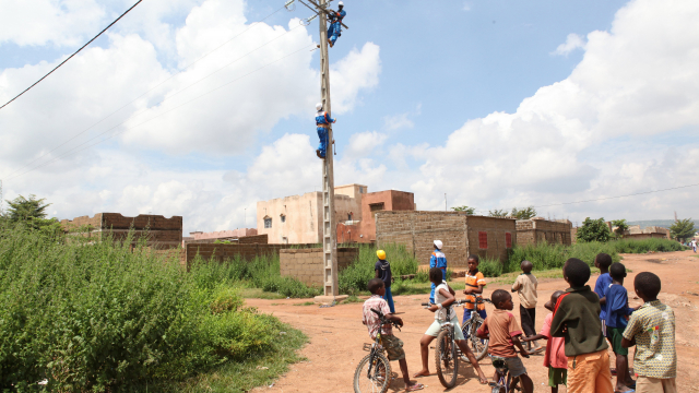 Electricity grids in Mali