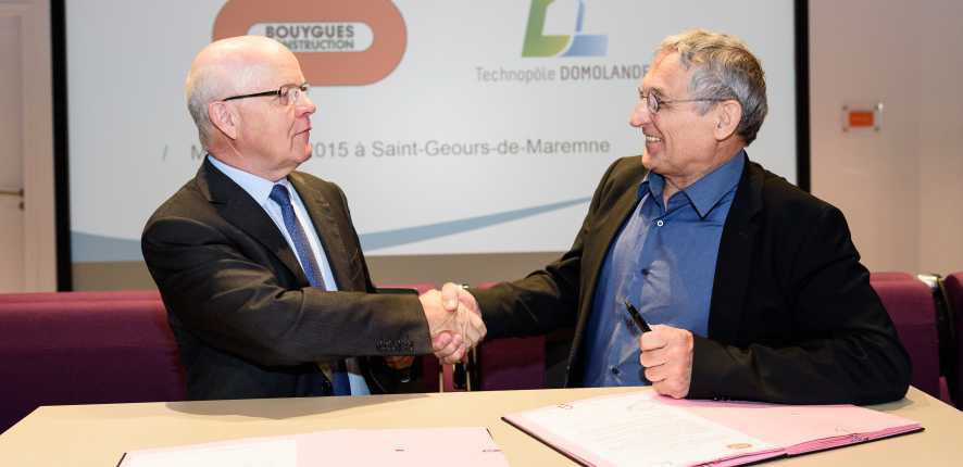 Partnership agreement Domolandes and Bouygues Construction