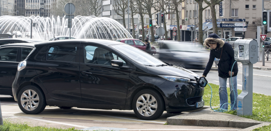 vehicle charging stations - Alize 